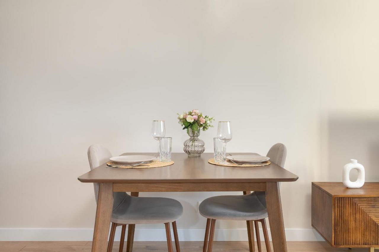 פוזנן Wojciechowskiego Apartment With Parking By Noclegi Renters מראה חיצוני תמונה