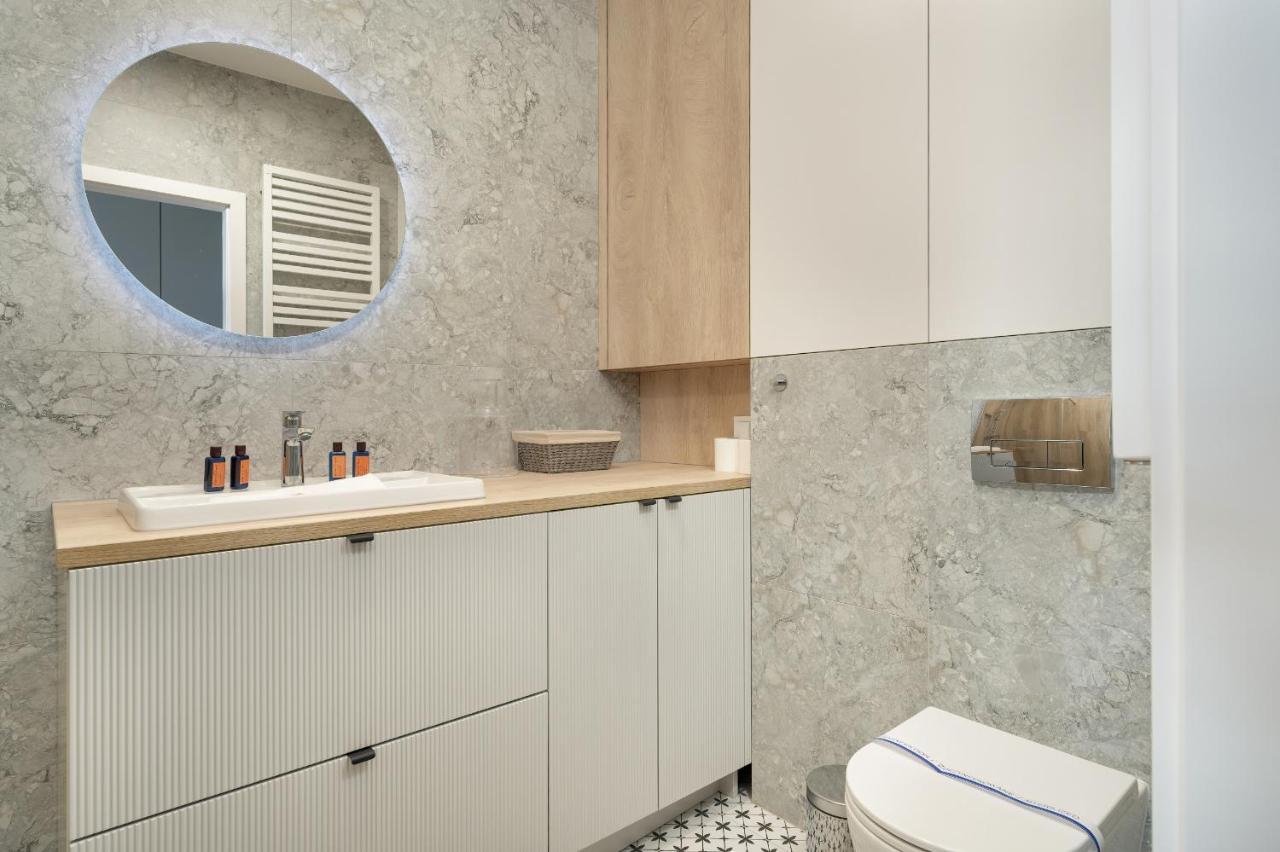פוזנן Wojciechowskiego Apartment With Parking By Noclegi Renters מראה חיצוני תמונה